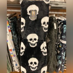 Cynthia Rowley Faux Fur Skull Blanket